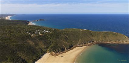 Stockyard Point - Byfield National Park - Yeppoon - QLD T (PBH4 00 18608)